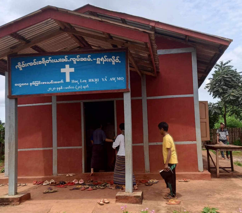 Hoe Leu Church Renovation Hoe Leu Church Renovation